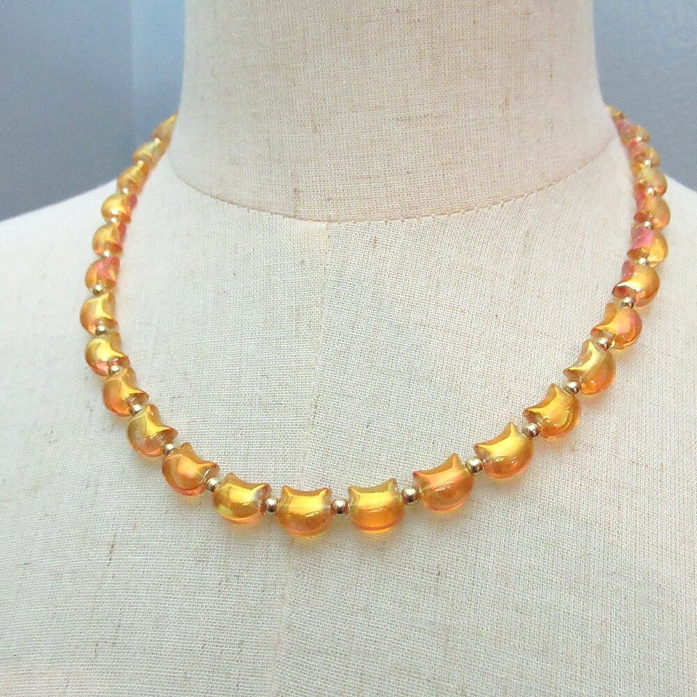 Orange cat Necklace